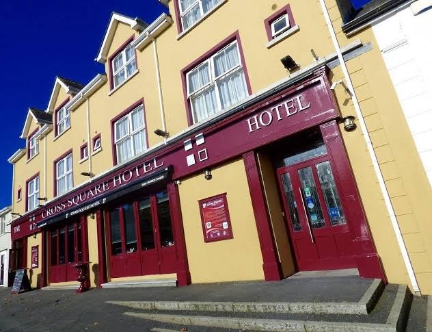 Cross Square Hotel